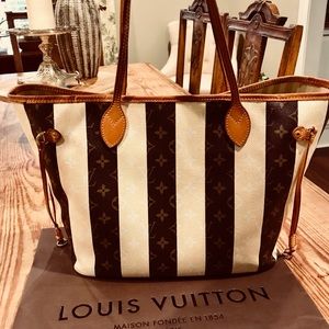 ***LIMITED EDITION AUTHENTIC LOUIS VUITTON*****